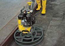 Truelles à conducteur accompagnant Wacker Neuson CT 24-4 A