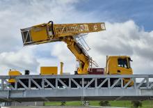 Nacelles à bras articulés montées sur camion Moog MBI 110-1,2 NG