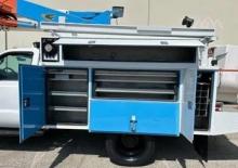 Nacelles à bras articulés montées sur remorque Altec A70
