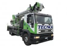 Nacelles à bras articulés montées sur remorque Italmec Jib 42