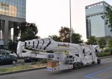 Nacelles télescopiques sur chenilles Palazzani XTJ 52+ C