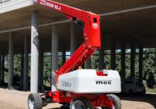 Nacelles télescopiques sur roues MEC 65-J