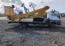 Nacelles télescopiques sur camion Multitel 180 Alu/AF