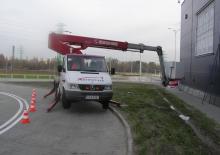 Nacelles télescopiques sur camion Böcker ABL 16/18 TK