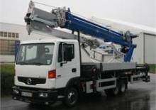 Nacelles télescopiques sur camion Böcker AK 36/2000 SPS