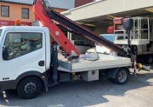 Nacelles télescopiques sur camion Socage Apache T 17