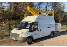 Nacelles télescopiques sur camion Bizzocchi Autel 2000 TI