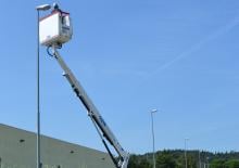 Nacelles télescopiques sur camion CTE B-LIFT 17 A+H