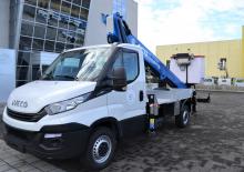 Nacelles télescopiques sur camion CTE B-Lift 23