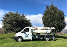 Nacelles télescopiques sur camion CELA DT15 blu