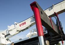 Nacelles télescopiques sur camion Elliott Equipment E190 E-Line