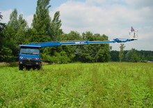 Nacelles télescopiques sur camion TEUPEN Euro C 19 T