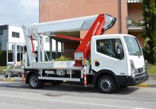 Nacelles télescopiques sur camion Multitel MJ 226