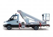 Nacelles télescopiques sur camion Multitel MT 162 DS