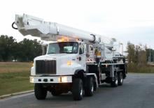 Nacelles télescopiques sur camion Bronto Skylift S 30 HDT