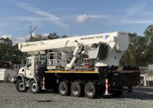 Nacelles télescopiques sur camion Bronto Skylift S184XR 