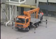 Nacelles télescopiques sur camion Ruthmann T 220