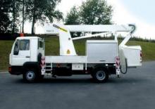 Nacelles télescopiques sur camion Bison-Palfinger TKA 17