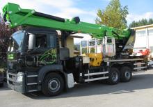 Nacelles télescopiques sur camion CELA TL50
