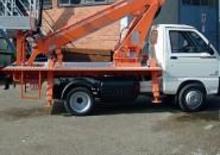 Nacelles télescopiques sur camion Colombo Giuseppe TLC 132 L