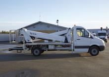 Nacelles télescopiques sur camion Versalift VTX-240 