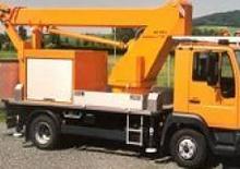Nacelles télescopiques sur camion WUMAG WT 170