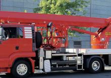 Nacelles télescopiques sur camion Palfinger WT 370