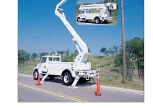 Nacelles à bras articulés montées sur remorque Altec A55-OC