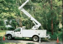 Nacelles à bras articulés montées sur remorque Altec L37M