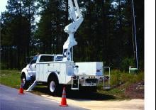 Nacelles à bras articulés montées sur remorque Altec TA37M
