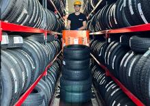 Nacelles à mât vertical unique Faraone Elevah 75 Tires