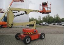 Nacelles à bras articulés sur roues JLG 35 E