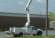 Nacelles à bras articulés montées sur remorque Altec AT40M – JEMS