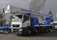 Nacelles télescopiques sur camion Socage forSte 75 TJJ