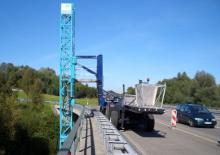 Nacelles à bras articulés montées sur camion Moog MBI 140-1,4/S