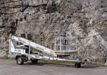 Nacelles télescopiques sur remorque Dino Lift Dino 150 ZX