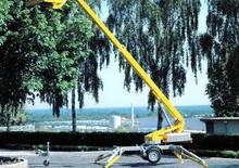 Nacelles télescopiques sur remorque OMMELIFT Omme 1250 EZ