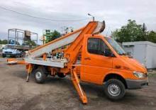 Nacelles télescopiques sur camion Pagliero 220Alu/AF