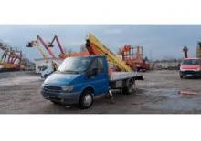 Nacelles télescopiques sur camion Bizzocchi Autel 186 TI