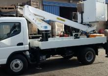 Nacelles télescopiques sur camion Palfinger P 110 T