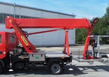 Nacelles télescopiques sur camion Palfinger P 250 BK