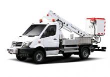 Nacelles télescopiques sur camion Bumar PMT-16EU