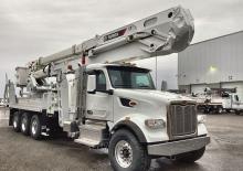 Nacelles télescopiques sur camion Terex TM125