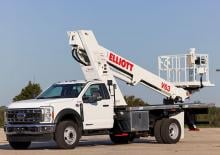 Nacelles télescopiques sur camion Elliott Equipment V63 HiReach