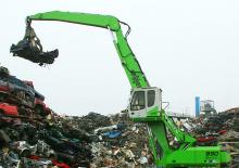 Excavatrice sur pneus Sennebogen 830 M