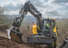 Excavatrice sur pneus Volvo EWR170E