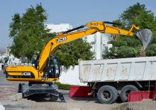 Excavatrice sur pneus JCB JS175W