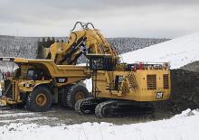 Excavatrice sur chenilles Caterpillar 6060