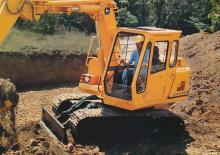 Excavatrice sur chenilles John Deere Construction 70D
