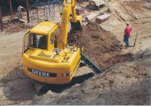 Excavatrice sur chenilles John Deere Construction 80
